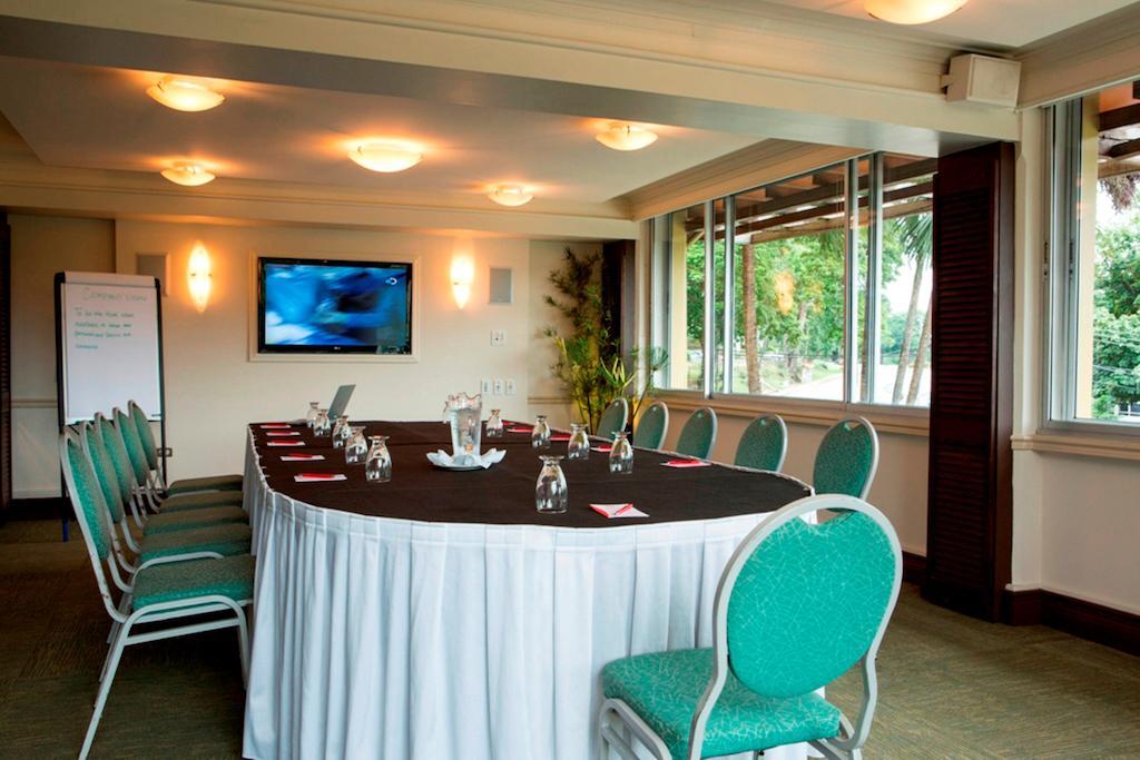Kapok Hotel Port of Spain Экстерьер фото