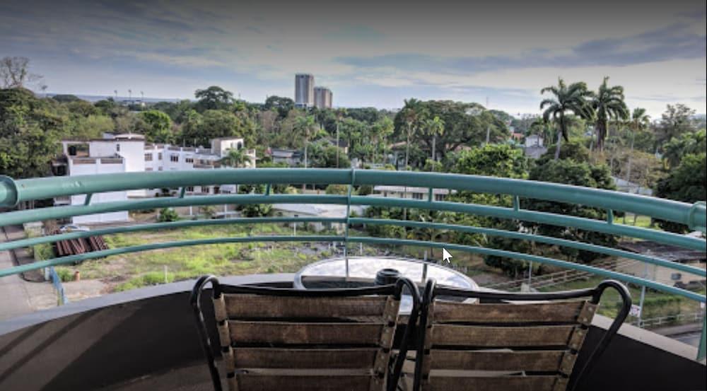 Kapok Hotel Port of Spain Экстерьер фото