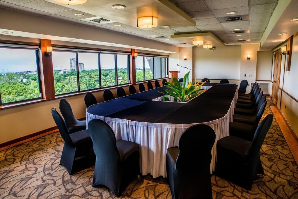 Kapok Hotel Port of Spain Экстерьер фото